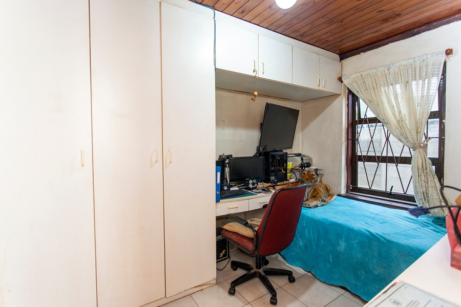 3 Bedroom Property for Sale in Bothasig Western Cape